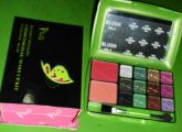 3Dimensional Make up kit T&G