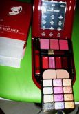 Make up Kit 3 Dimensional T&G